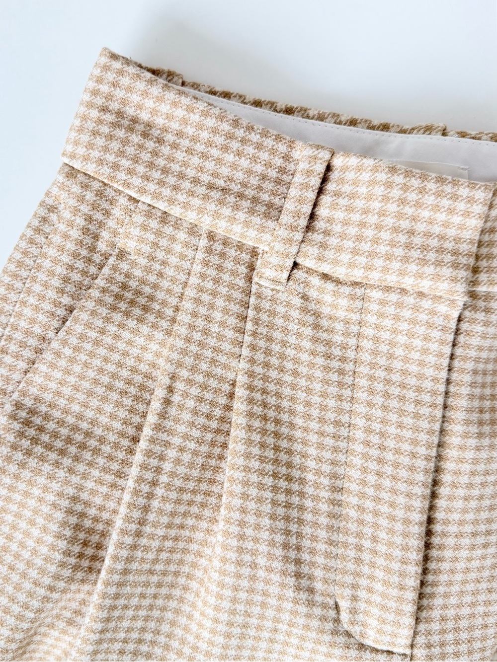 Aritzia Wilfred Effortless Cropped Wide Leg Pants Beige Plaid Size 0 - Picture 5 of 12